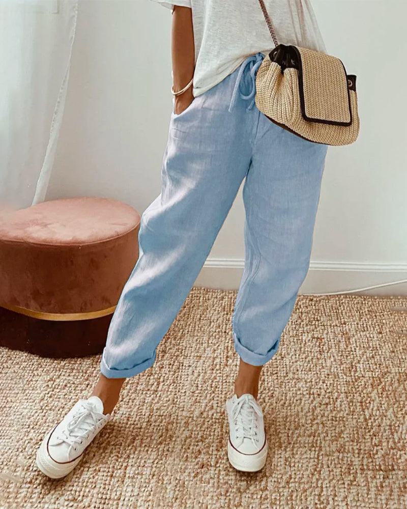 Aurora™ : Pantalon respirant, extensible et élégant, confectionné dans un tissu respirant.