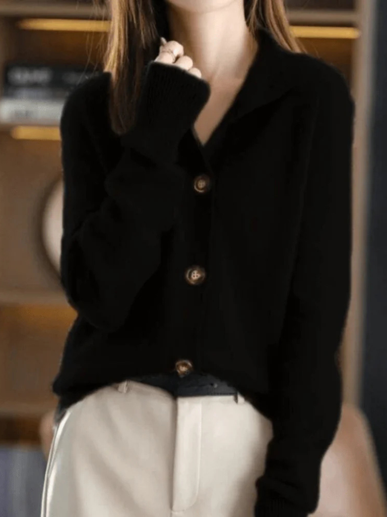 Blanche | Cardigan à Boutons