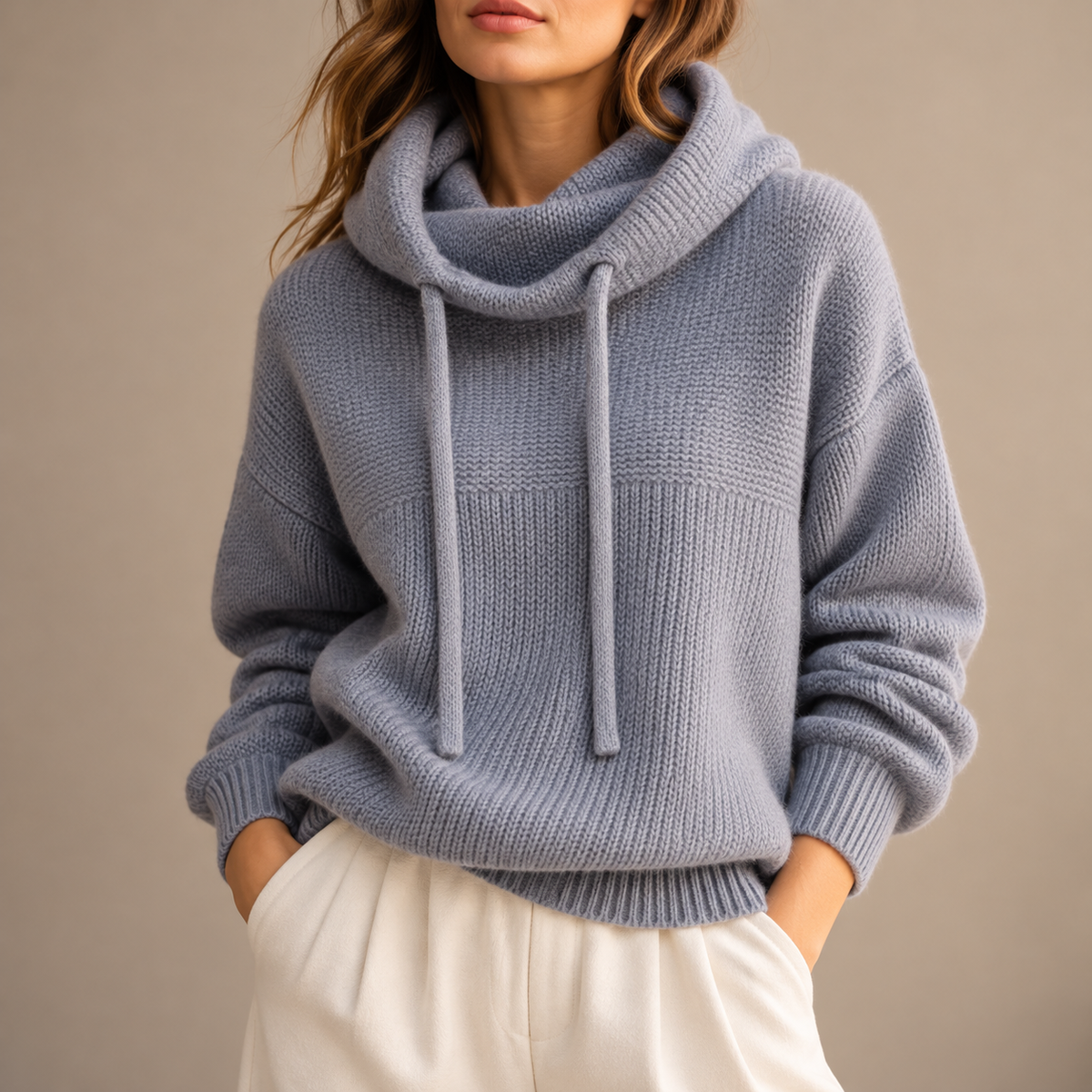 Adèle – Pull à Capuche en Laine Mélangée