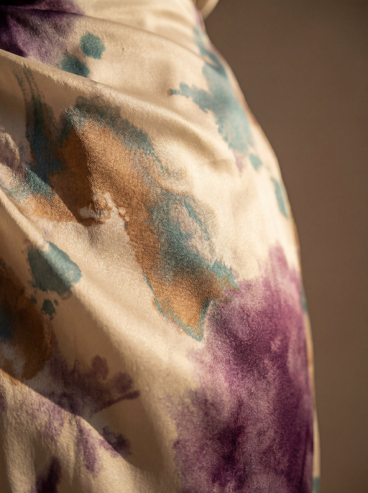 Valeria™ | Robe à col en V