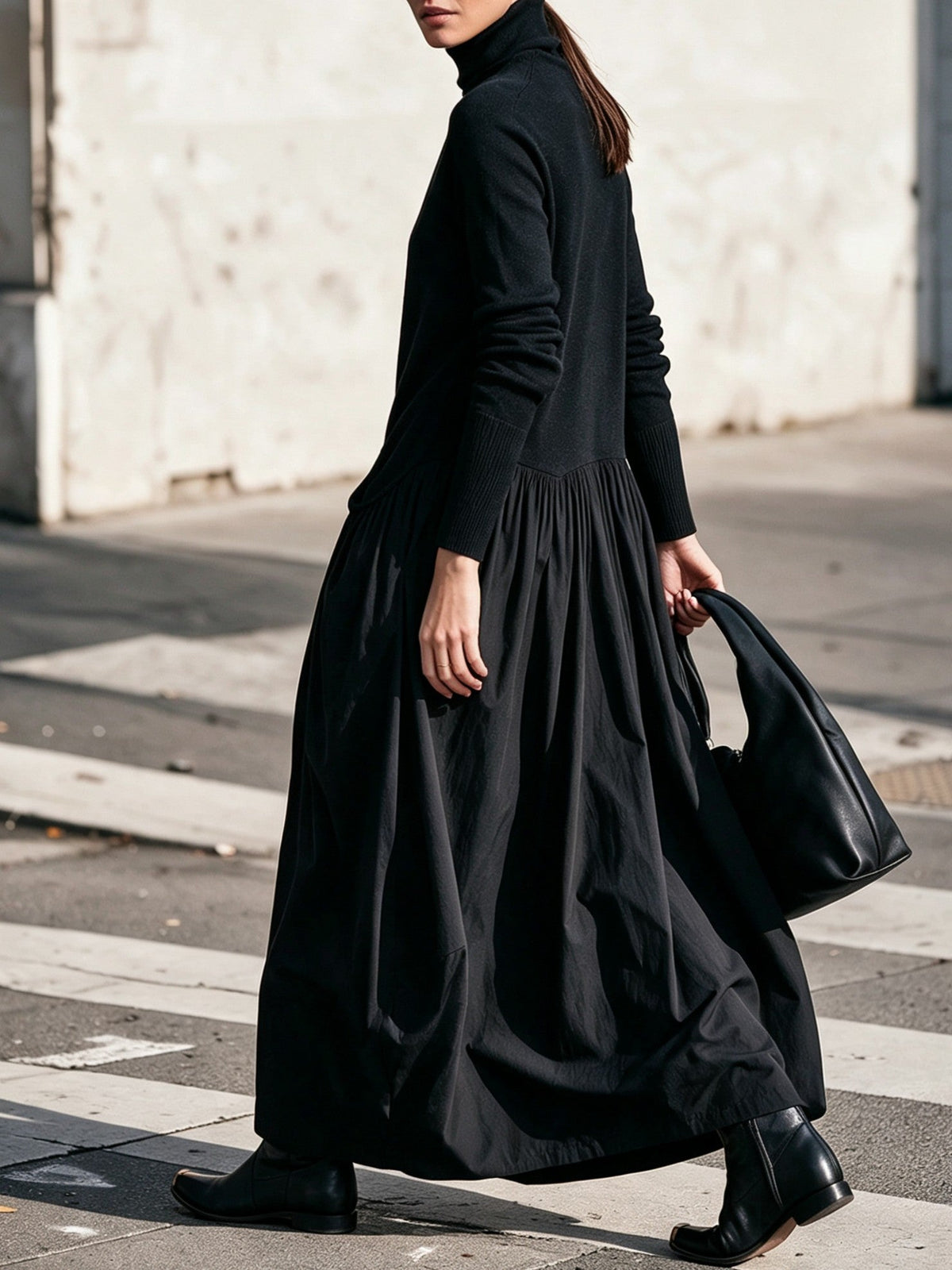 Ambre – Robe Longue Oversize à Col Montant