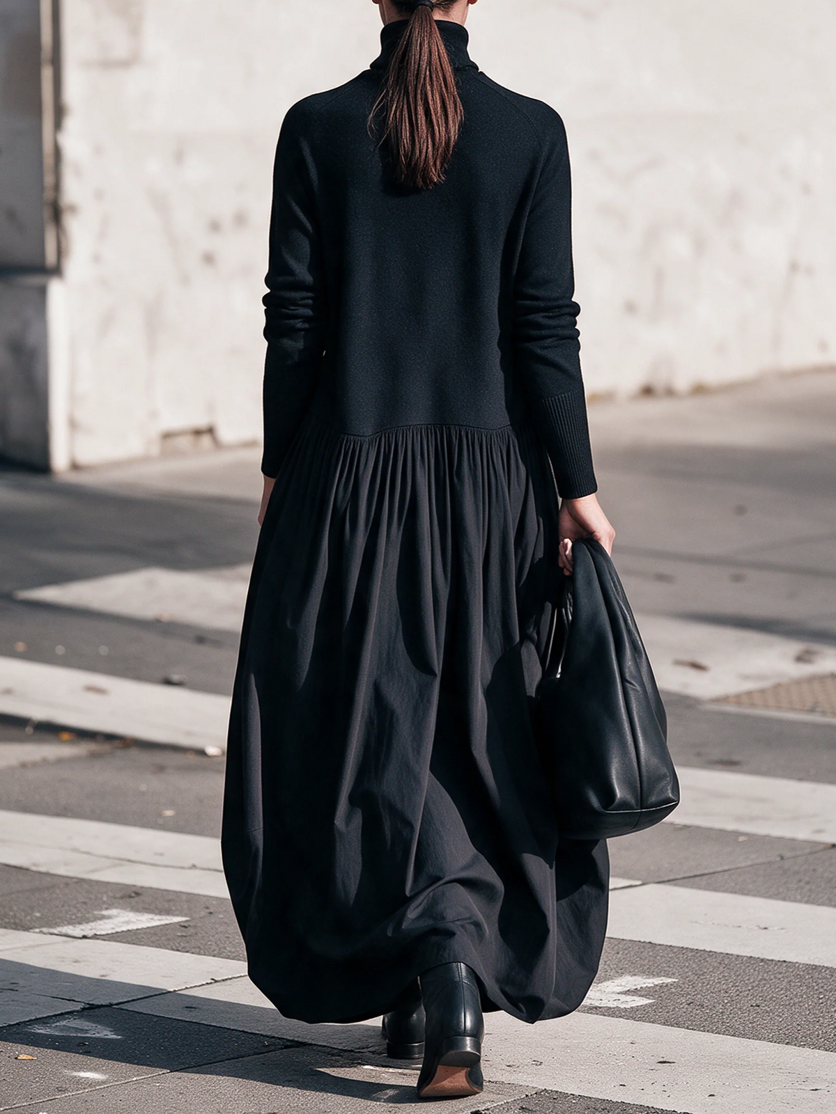 Ambre – Robe Longue Oversize à Col Montant