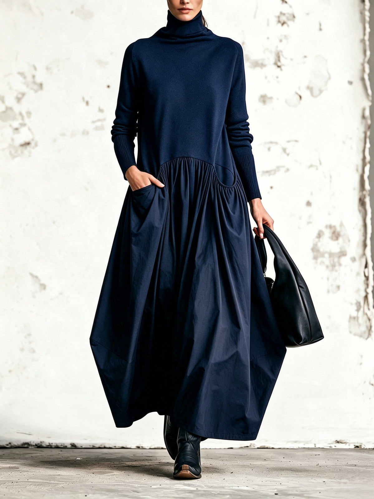 Ambre – Robe Longue Oversize à Col Montant